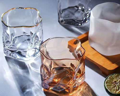Twisted Glass Wine Cups
