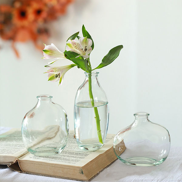 Clear Glass Flowers